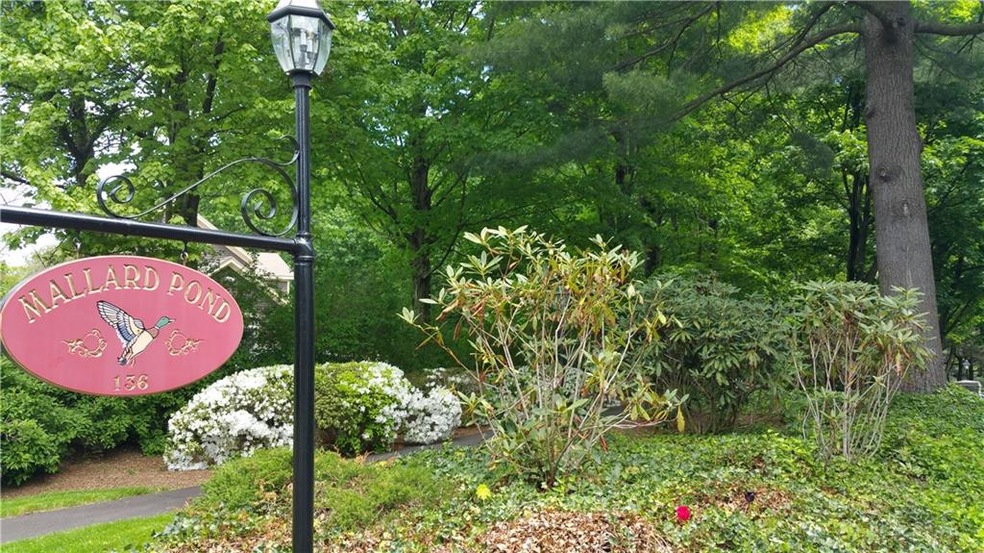 136 Newtown Ave unit 11, Norwalk, CT 06851 - photo 1