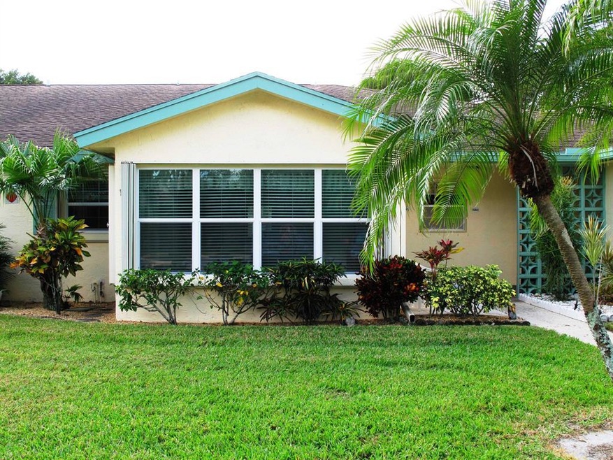 Front view of villa (2)