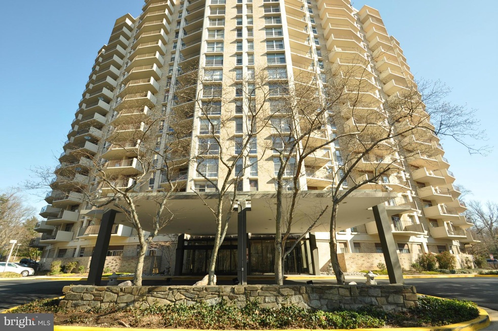 Parkside Plaza Condos unit 1801, Silver Spring, MD 20901 - photo 1