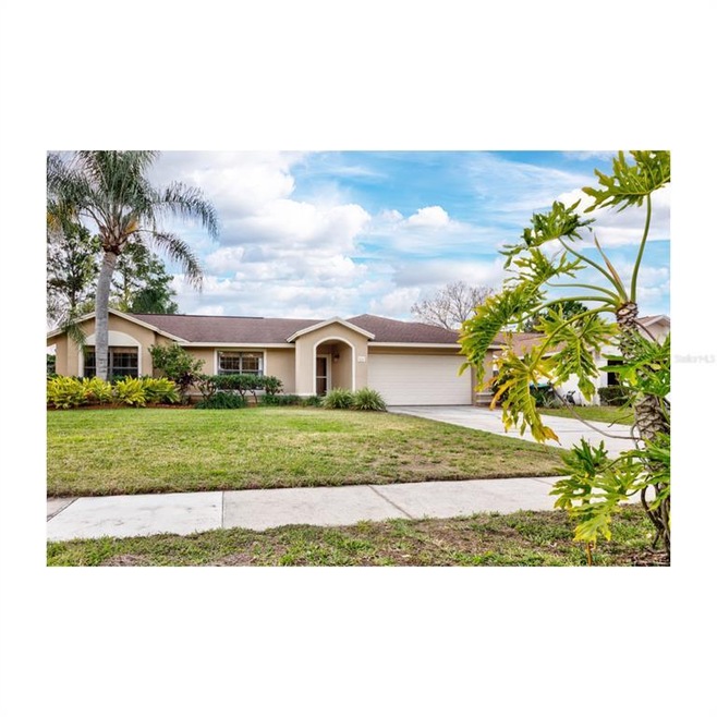 8144 Wellsmere Cir, Orlando, FL 32835 - photo 1