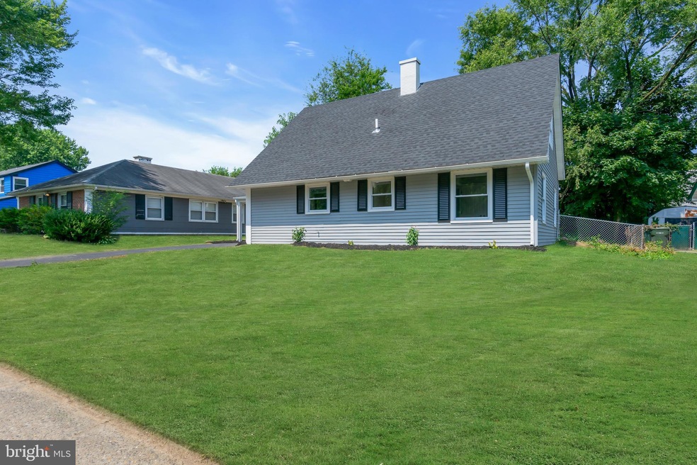 29 Pennant Ln, Willingboro, NJ 08046 - photo 1