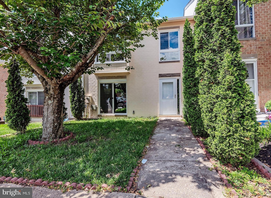 Under Contract $475,000 • Co-Listing Agent