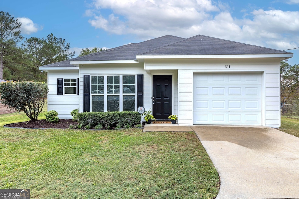 311 23rd Ct, Phenix City, AL 36869 - photo 1