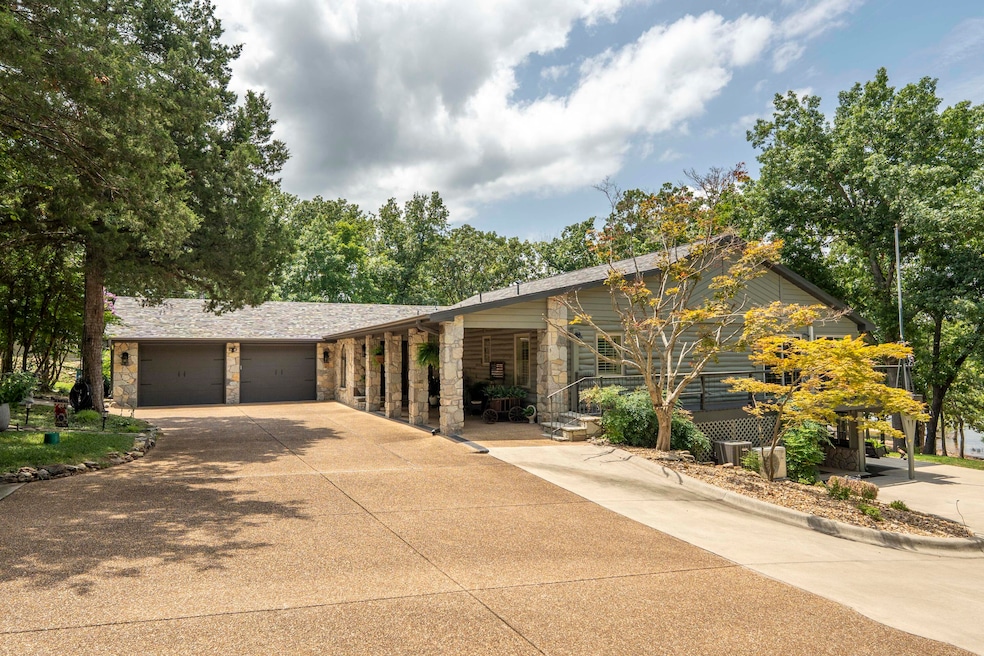 3273 Pioneer Point Rd, Galena, MO 65656 - photo 1