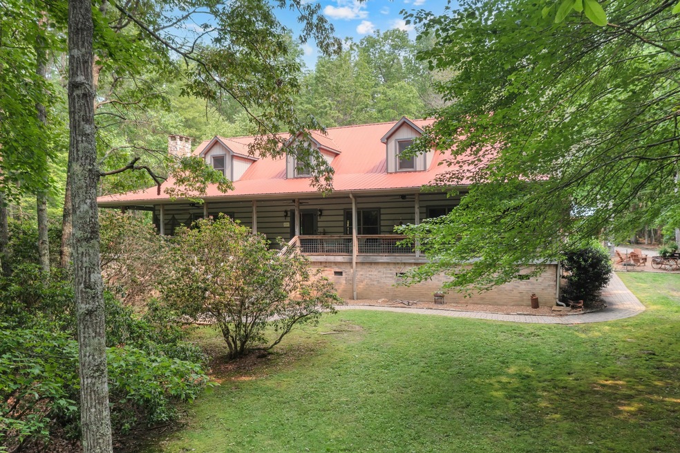 Pending $799,000