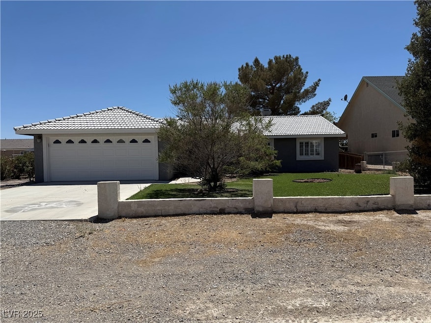 311 Glenoaks St, Pahrump, NV 89048 - photo 1