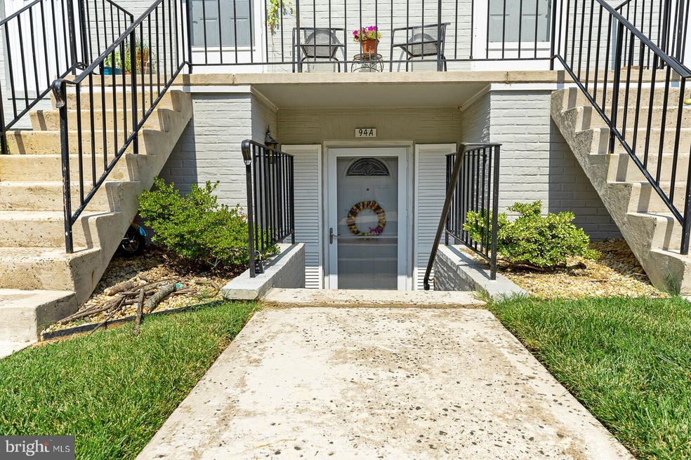94 Leeds Ct unit A, Warrenton, VA 20186 - photo 1
