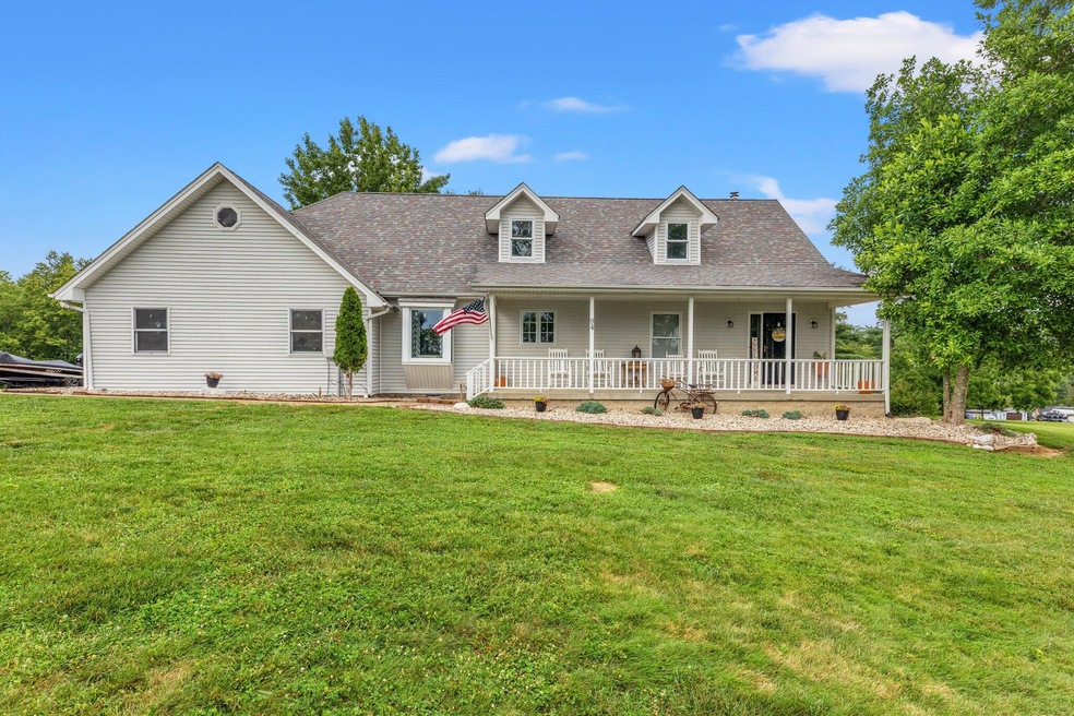 94 Gwinn Island Cir, Danville, KY 40422 - photo 1