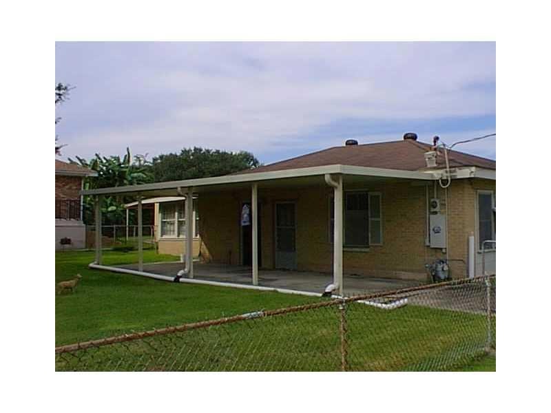 Facade/Exterior Front.