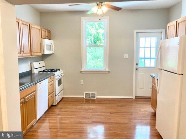 732 E Hector St, Conshohocken, PA 19428 - photo 1