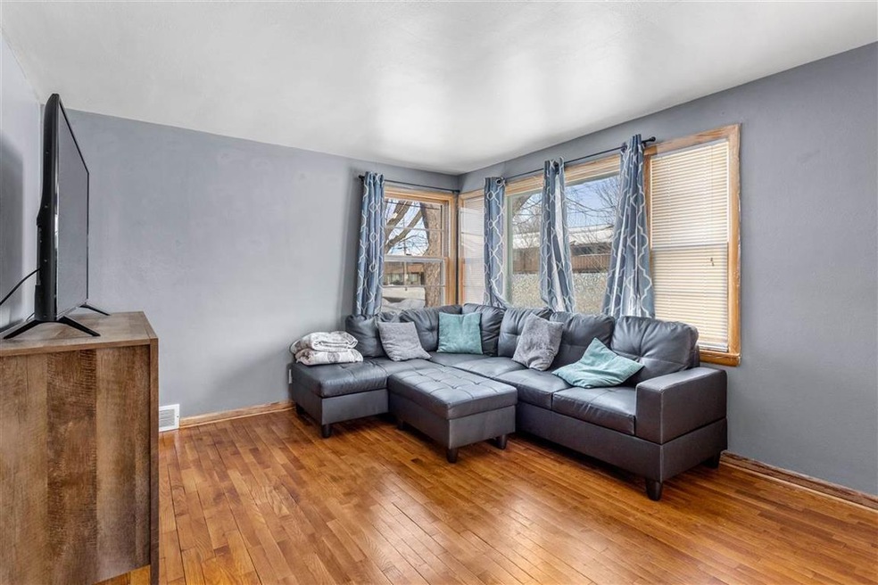 1515 N Mason St, Appleton, WI 54914 - photo 1