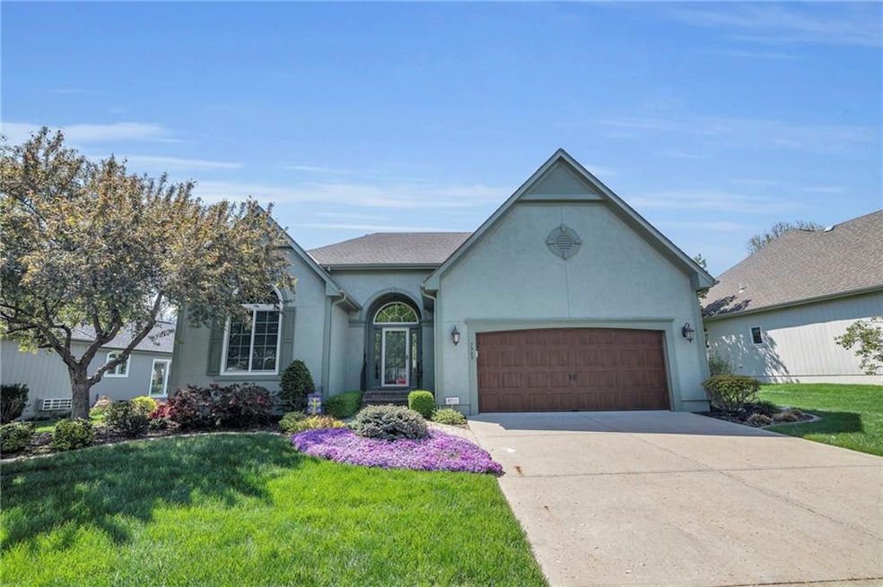7505 W 149th St, Overland Park, KS 66223 - photo 1