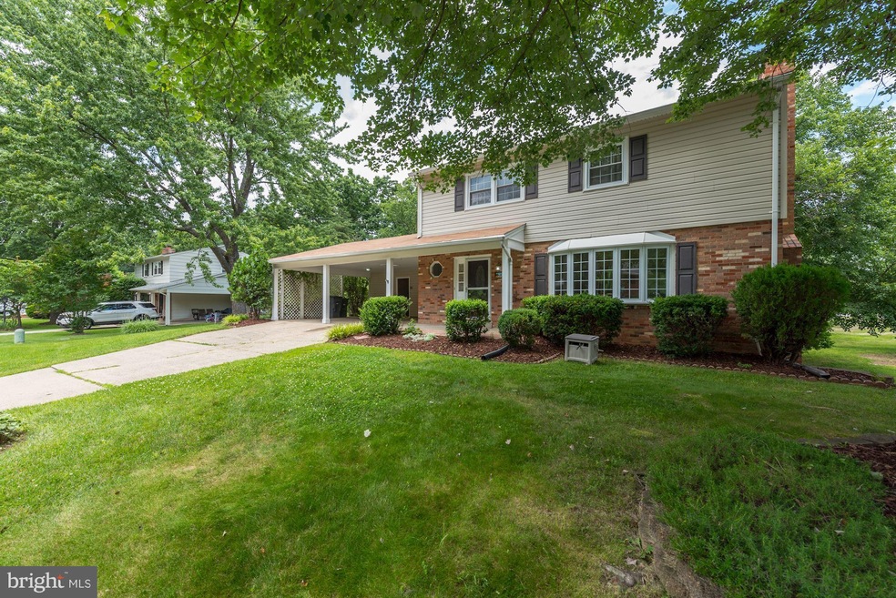 12601 Harbor Dr, Woodbridge, VA 22192 - photo 1