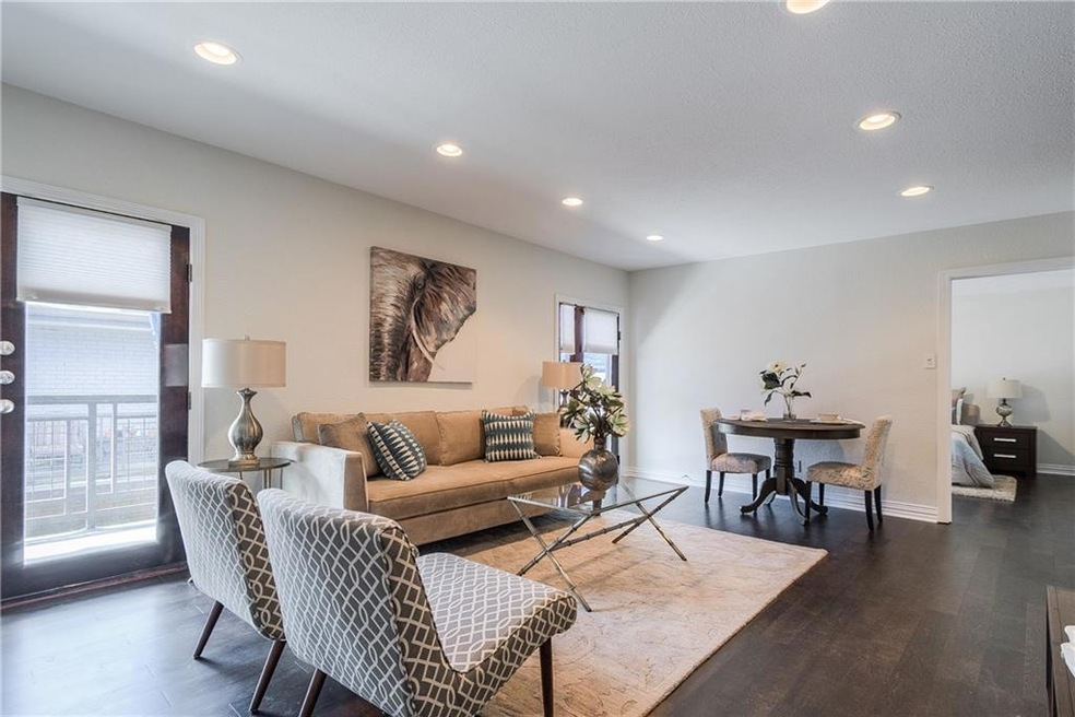 Spacious open floor plan. Lots of natural light th