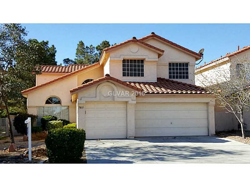 Property Photo. 3 car garage