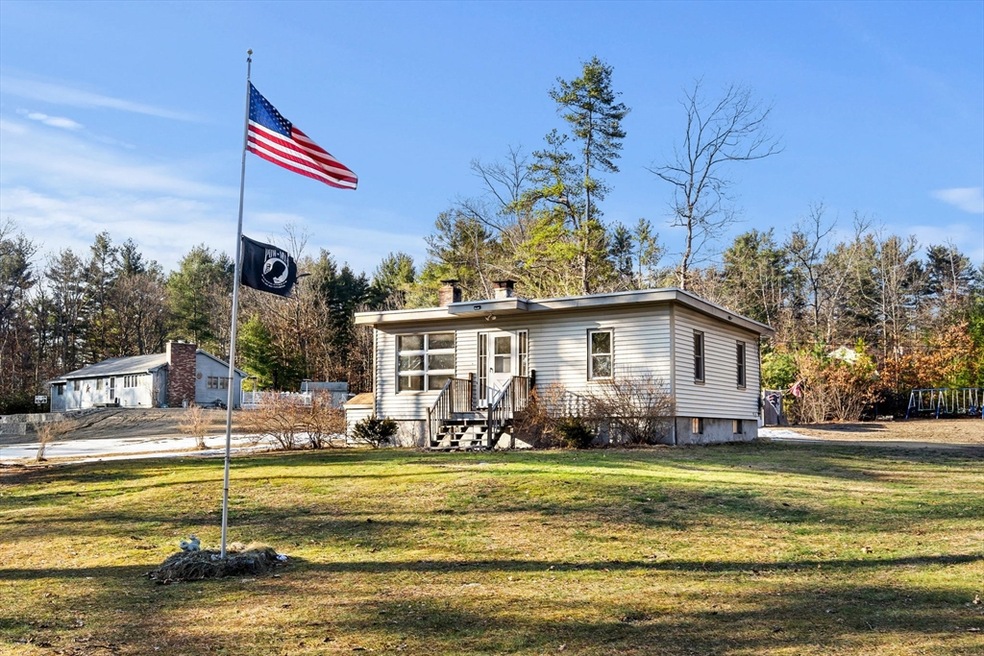 3 School St, Dunstable, MA 01827 - photo 1