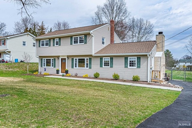 19 Lord Stirling Dr, Parsippany, NJ 07054 - photo 1