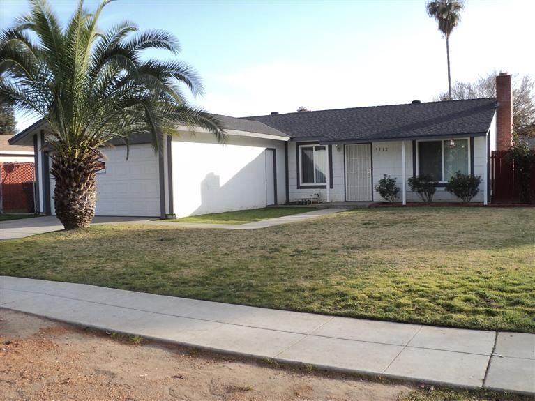5912 E Ramona Ave, Fresno, CA 93727 - photo 1