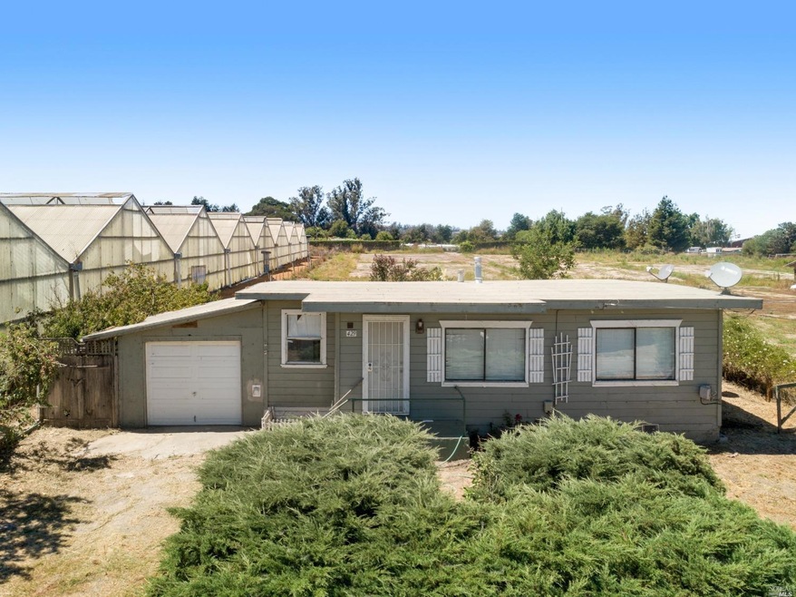 333 Rohde Ln, Petaluma, CA 94952 - photo 1