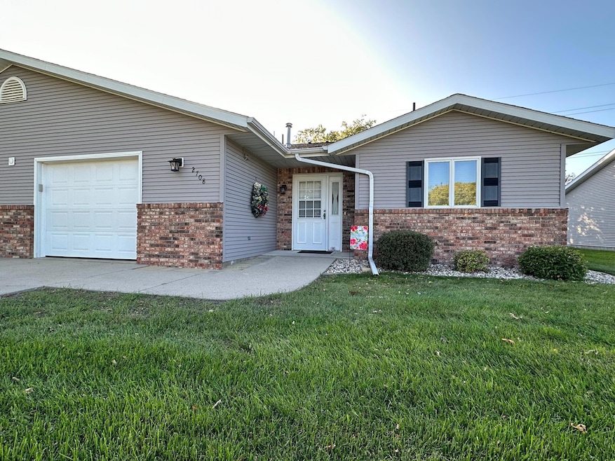 2708 9th St SW, Willmar, MN 56201 MLS NST6446507