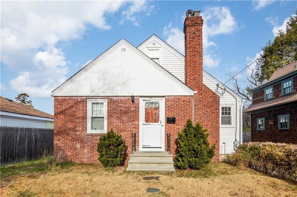 99 Moorland Ave, Cranston, RI 02905 - photo 1