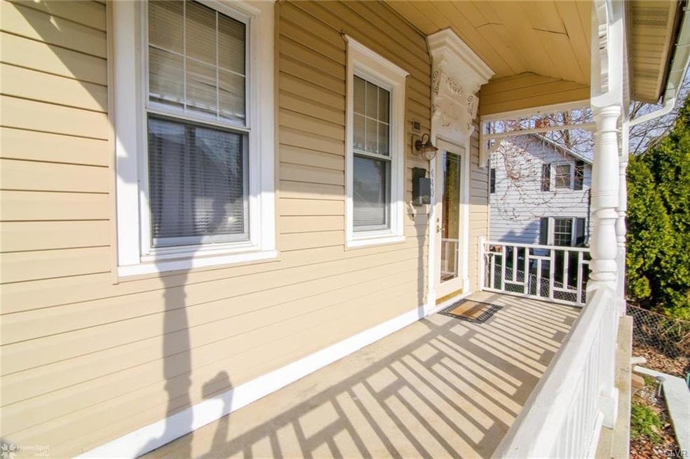 440 New St, Freemansburg, PA 18017 - photo 1