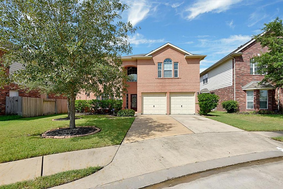 Fantastic culdesac lot in gated community!