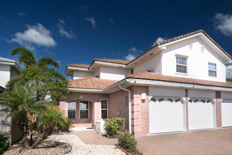 Welcome to 15349 Cruiser St. Unit A