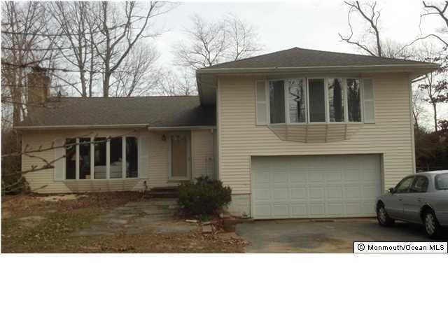 499 Union Hill Rd, Morganville, NJ 07751 - photo 1