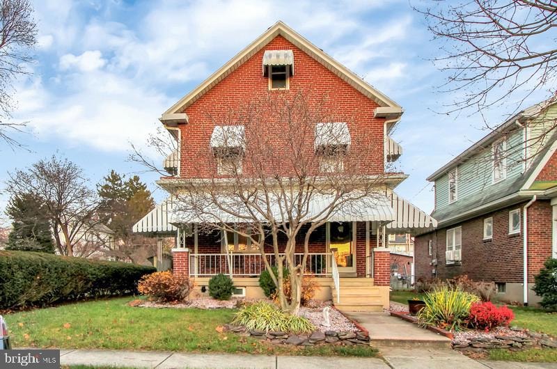 417 Centre St, Reading, PA 19605 - photo 1