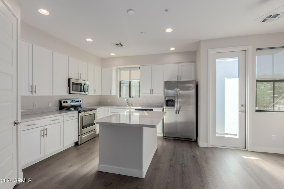 4235 N 26th St unit 1, Phoenix, AZ 85016 - photo 1