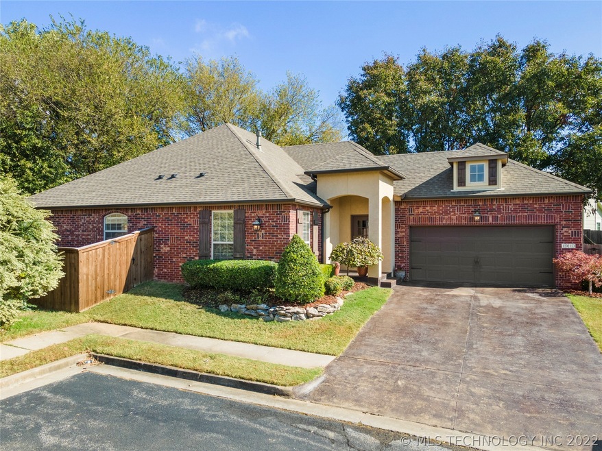 Lovely home located at the back of cul-de-sac