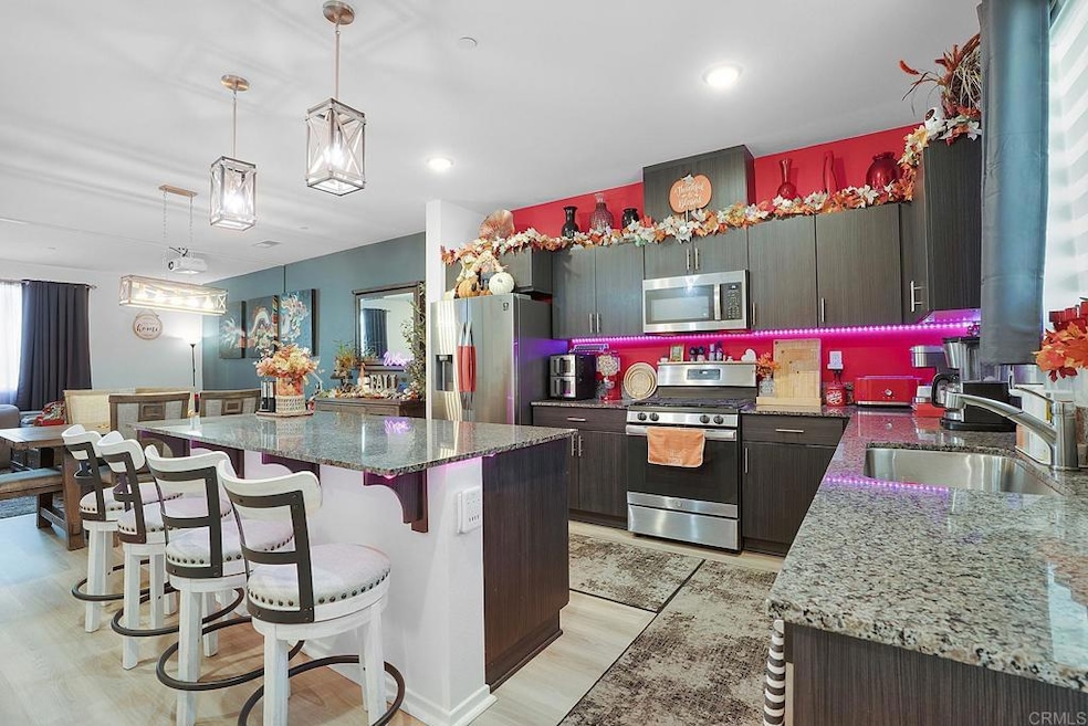 5216 Beachfront Cove St unit 50, San Diego, CA 92154 - photo 1