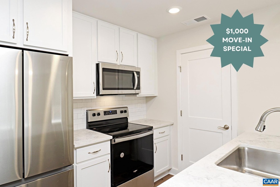 5065 Mary Jackson Ct unit B, Lake Monticello, VA 22902 - photo 1