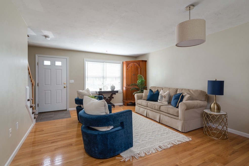 14 Boxberry Ln, Rockland, MA 02370 - photo 1