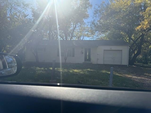 11016 Cambridge Ave, Kansas City, MO 64134 - photo 1