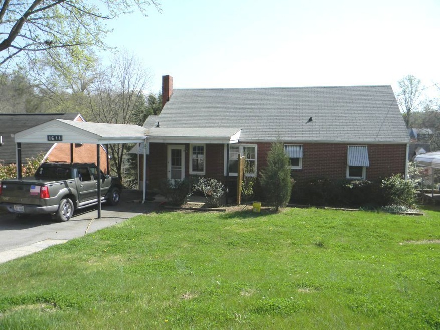 1611 Brandon Ave