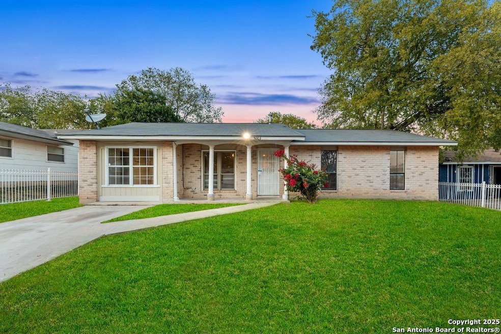 5003 Casa Oro St, San Antonio, TX 78233 - photo 1