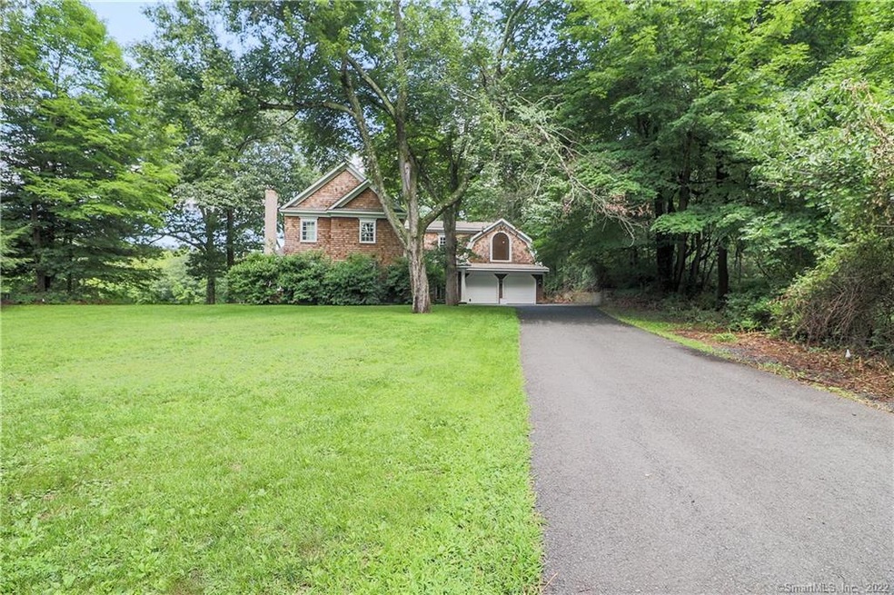 61 Picketts Ridge Rd, Redding, CT 06896 - photo 1