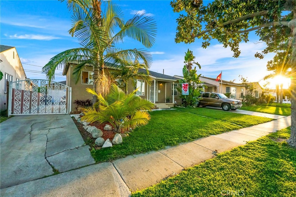 2812 Del Amo Blvd, Lakewood, CA 90712 - photo 1