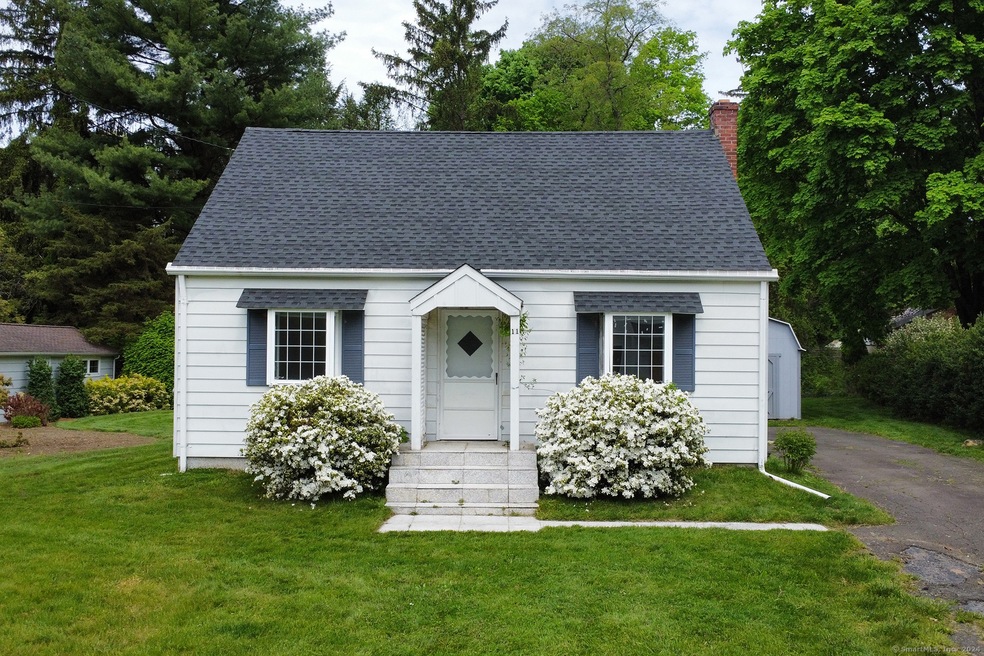 11 Deerfield Rd, Wilton, CT 06897 - photo 1