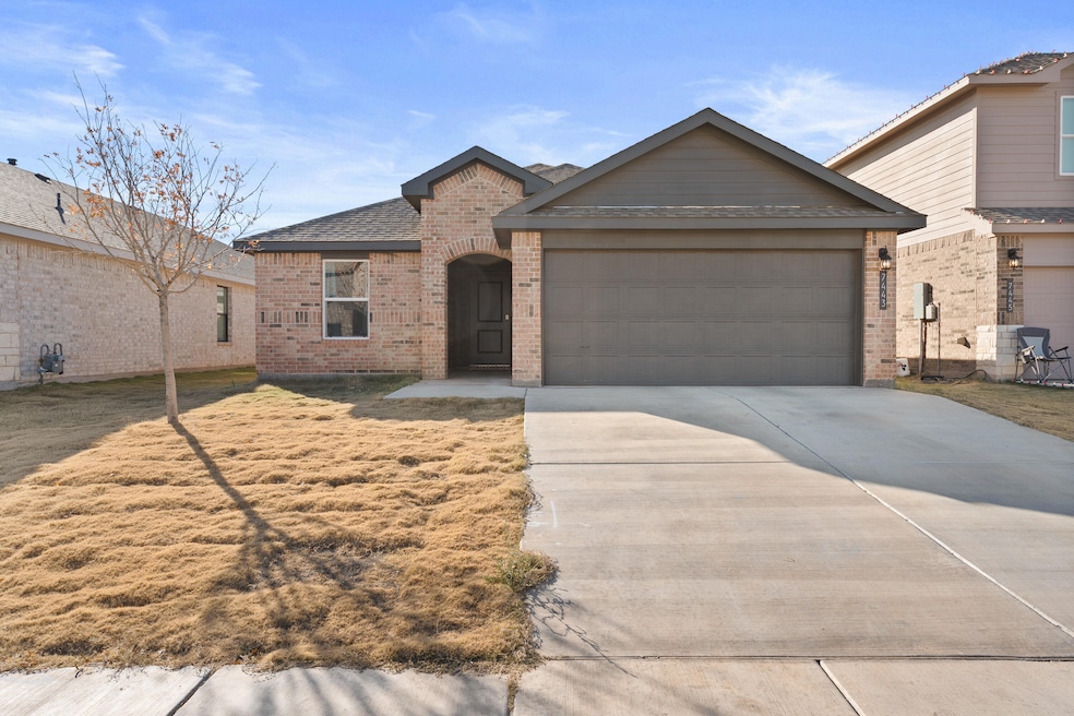 7443 8th St, Lubbock, TX 79416 - photo 1