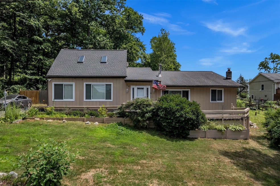 34 Hudson View Dr, Putnam Valley, NY 10579 - photo 1