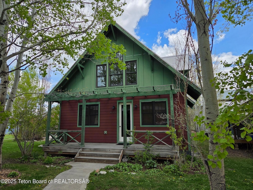 For Sale $840,000