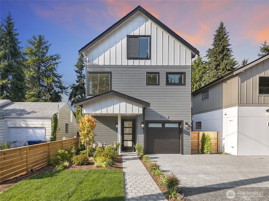 3814 NE 89th St, Seattle, WA 98115 - photo 1