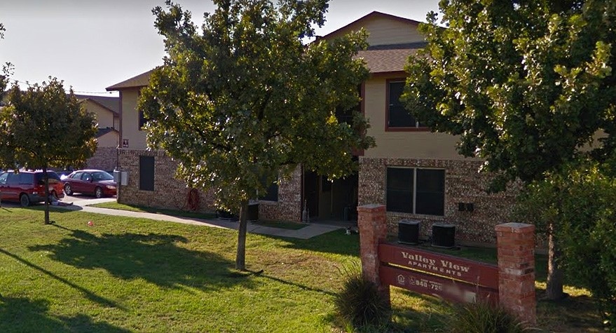 513 N Pecan Creek Trail, Valley View, TX 76272 - photo 1