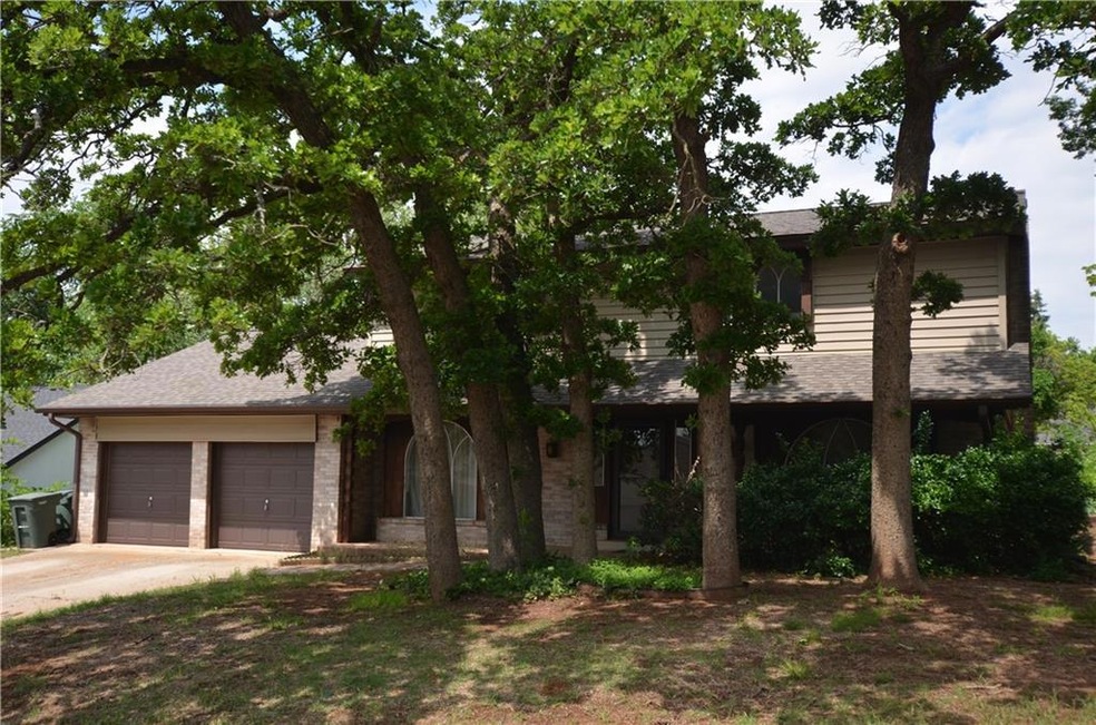 1313 Shalamar Rd, Cedar Ridge addition. Vinyl sidi