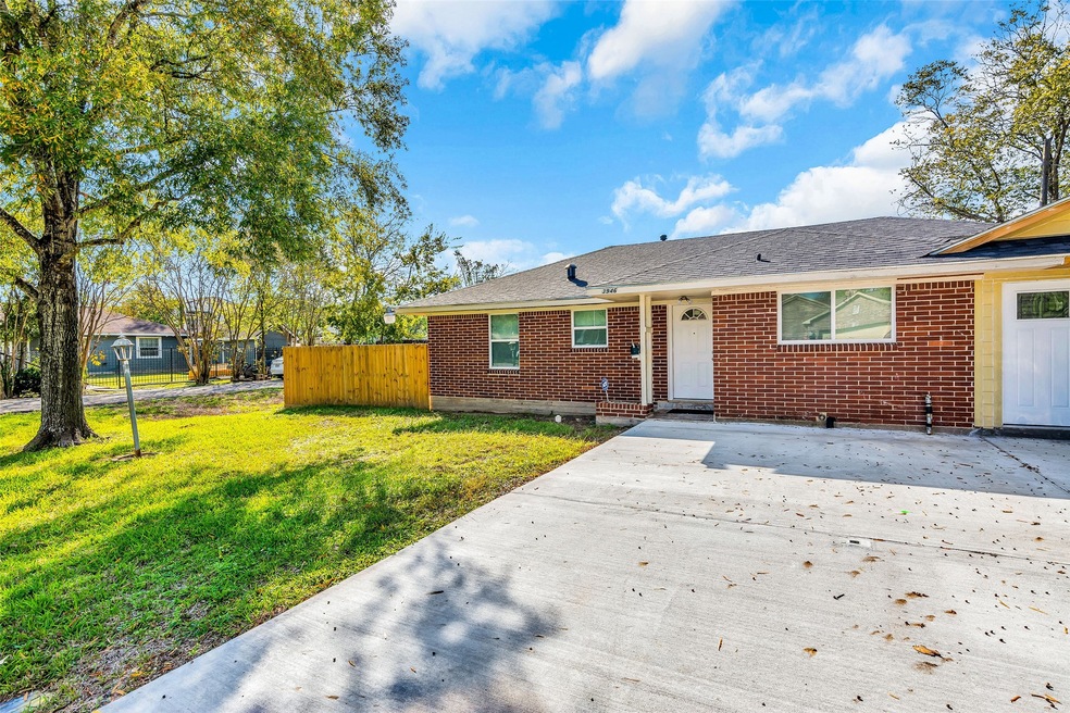 3946 Faulkner St, Houston, TX 77021 - photo 1