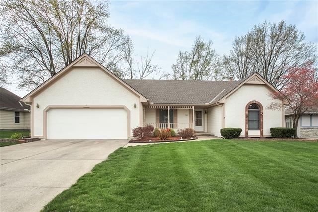 Welcome home to 1121 SW 8th Terrace, MAINTENANCE F