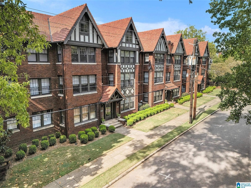 Sold $322,500 • Co-Listing Agent